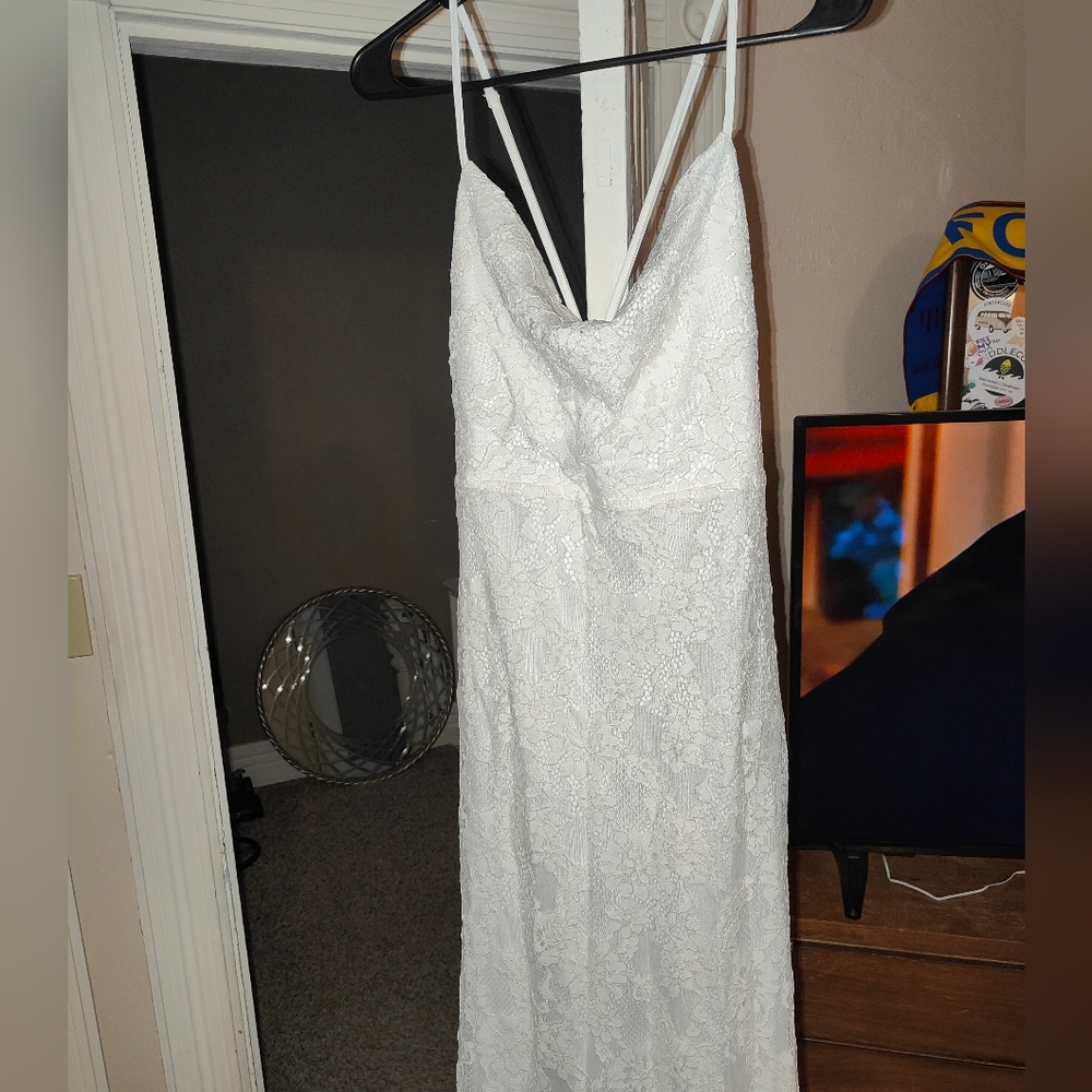 Lace Midi dress